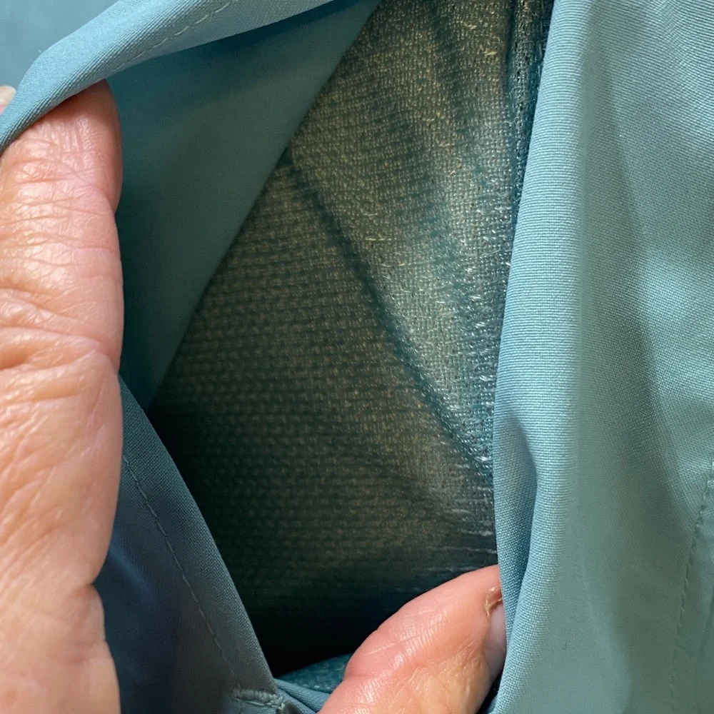 Columbia size‎ large Women's Teal lightweight Button Down Shirt fishing outdoors - Picture 7 of 9